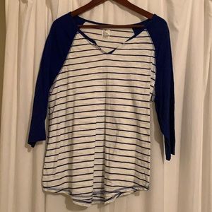 Gap T-shirt